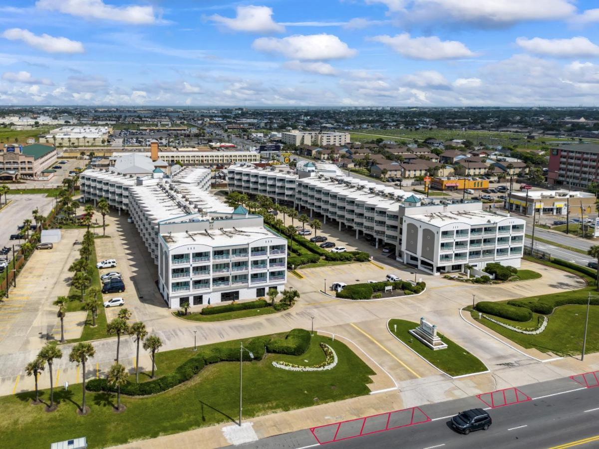 Oceanfront Condo Heated Pool Walk To Beach Views Galveston Exterior photo