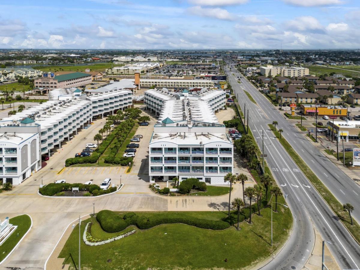 Oceanfront Condo Heated Pool Walk To Beach Views Galveston Exterior photo