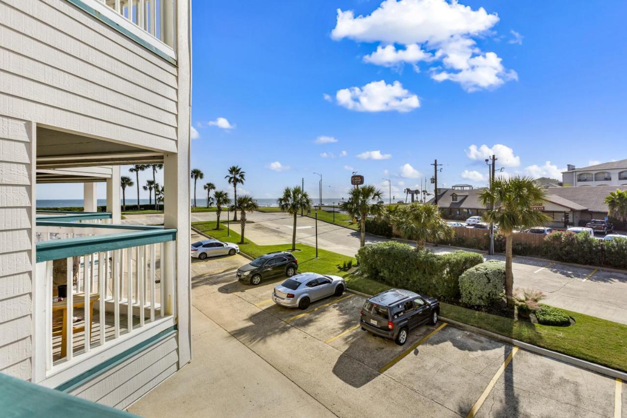 Oceanfront Condo Heated Pool Walk To Beach Views Galveston Exterior photo