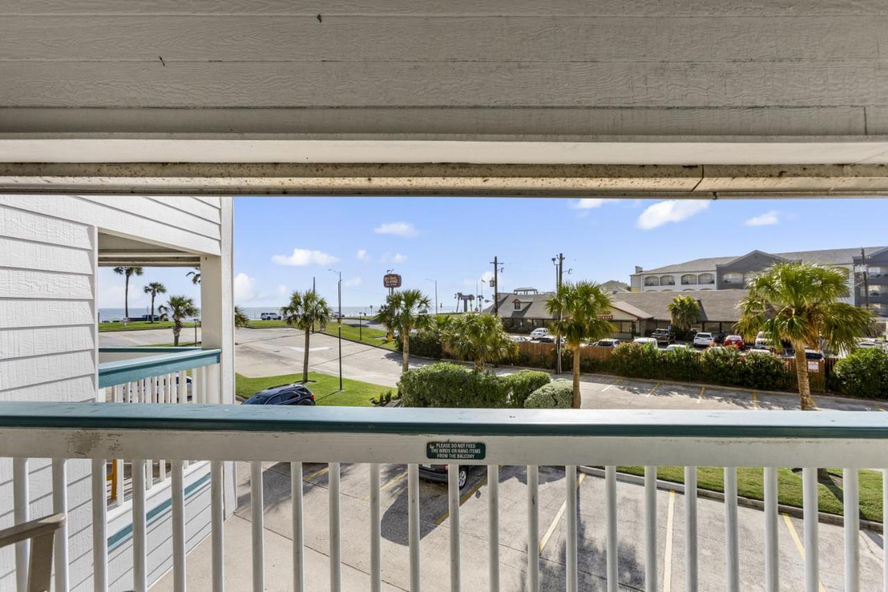 Oceanfront Condo Heated Pool Walk To Beach Views Galveston Exterior photo